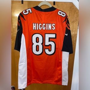 Authentic NFL Merch Tee Higgins Bengals Hersey #85 Men’s Size Small